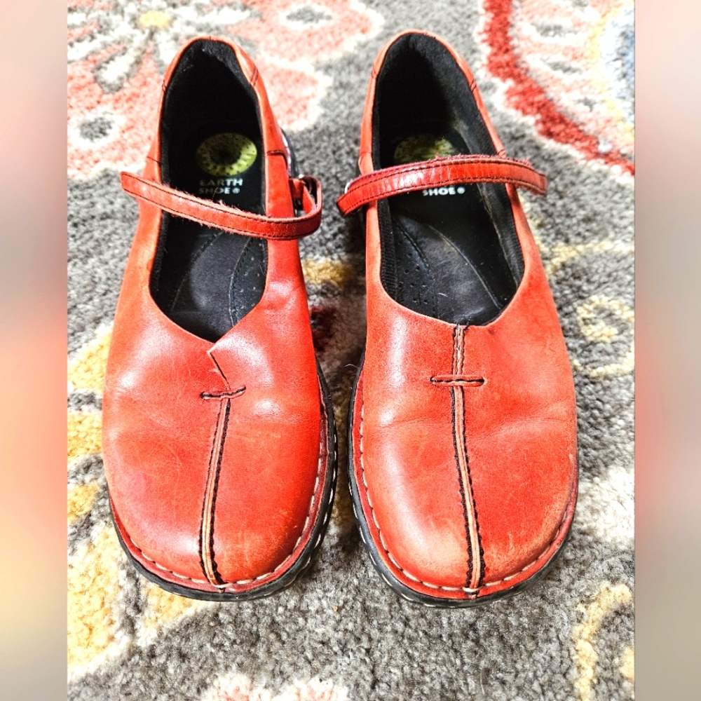 Earth Shoes Mary Jane's